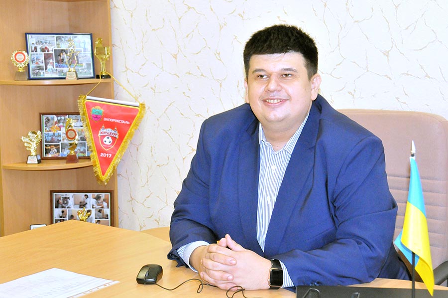Тлєуш Віктор Махмутович